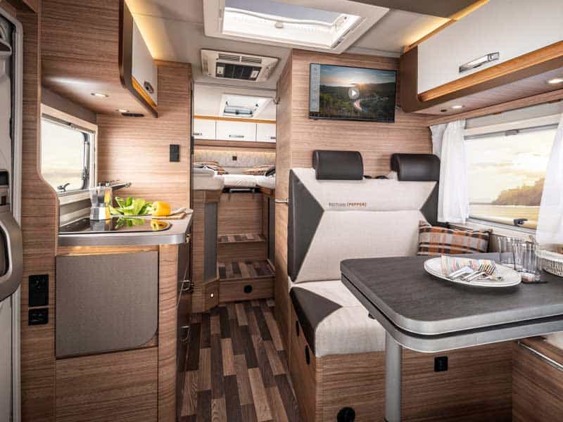 Weinsberg CaraCompact 640 MEG Edition Mercedes